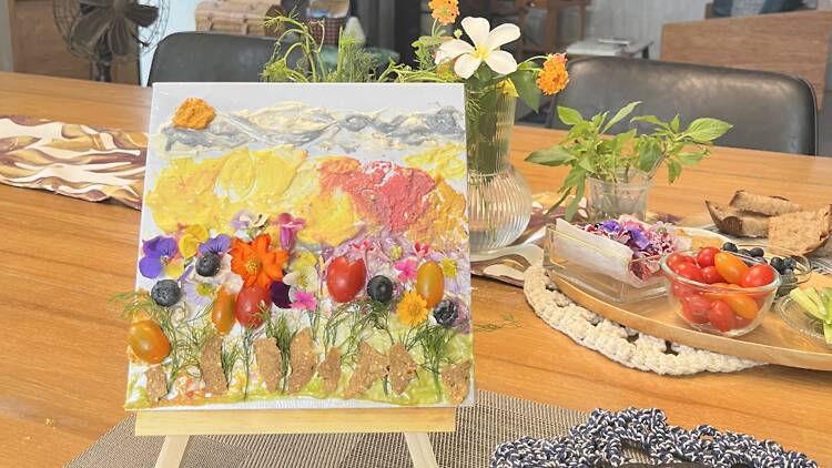 Paint your afternoon tea at Thaew Thaew Paint your afternoon tea at Thaew Thaew