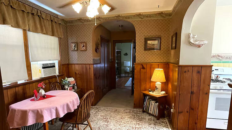 Best for vintage enthusiasts: The sweet retro apartment Best for vintage enthusiasts: The sweet retro apartment