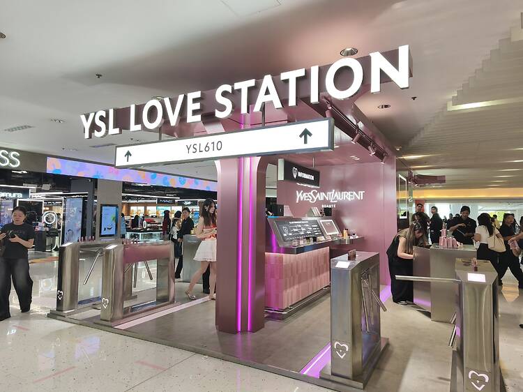 「YSL Love Station」海港城期間限定店 「YSL Love Station」海港城期間限定店