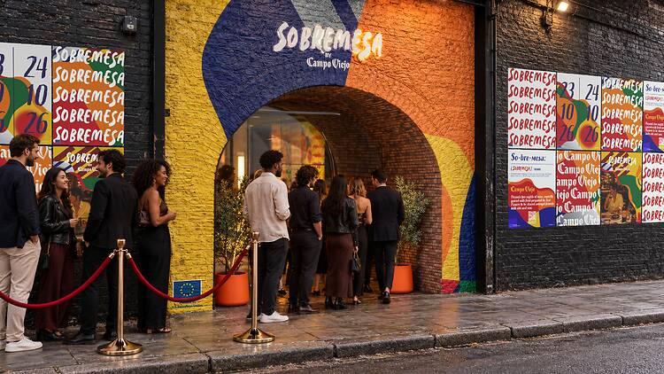 It's time to sobremesa It's time to sobremesa