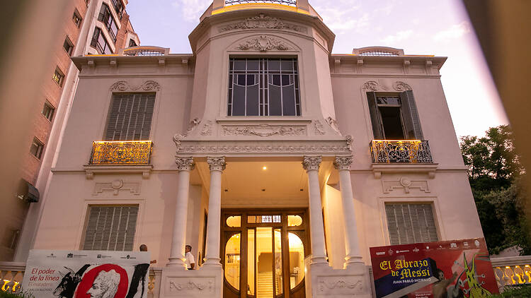 Special tours: check the calendar and see where it takes you