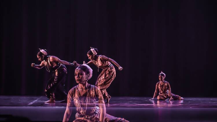Nrityagram Dance Ensemble: Khaṅkhaṇā Nrityagram Dance Ensemble: Khaṅkhaṇā