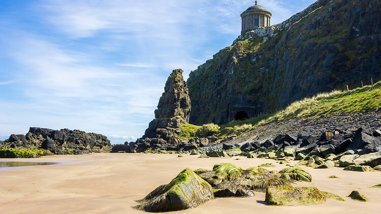 Mussenden Temple on top of the cliffs of Downhill Beach. Castlerock, Derry County, Northern Ireland
