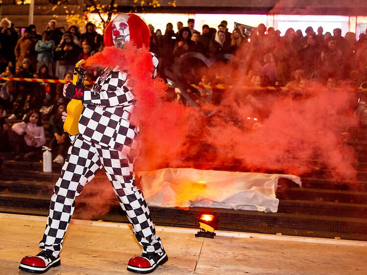 31.10. Halloween-special: Spöktåg på Sergels torg och emoklubb på Söder