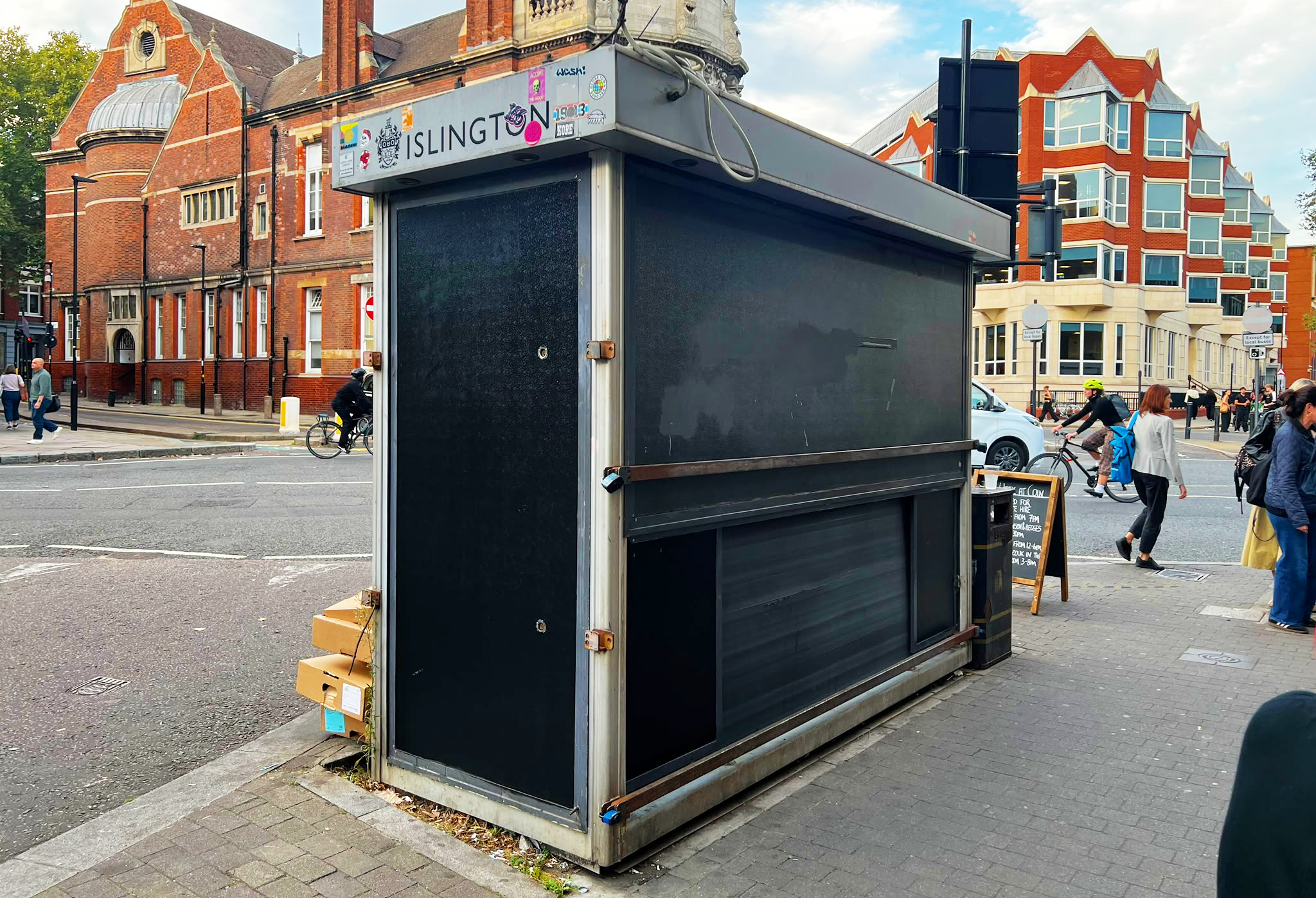 timeout.com - Amy Houghton - This north London newspaper kiosk is being transformed into a tiny bookshop