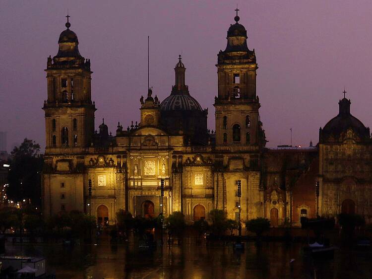 Recorrido nocturno en la Catedral Metropolitana