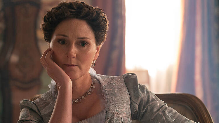 Violet Bridgerton (Ruth Gemmell)