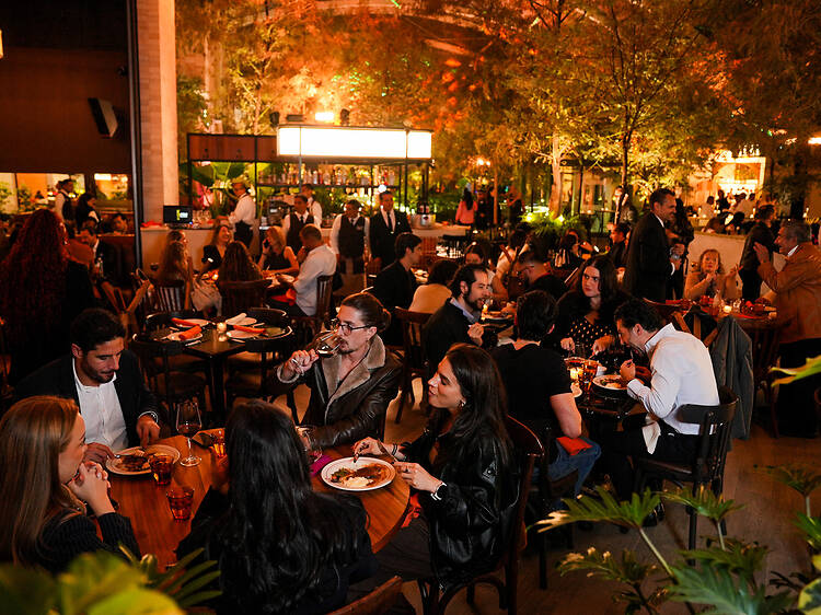 Conoce las experiencias gastronómicas que te esperan en DOMO Perisur