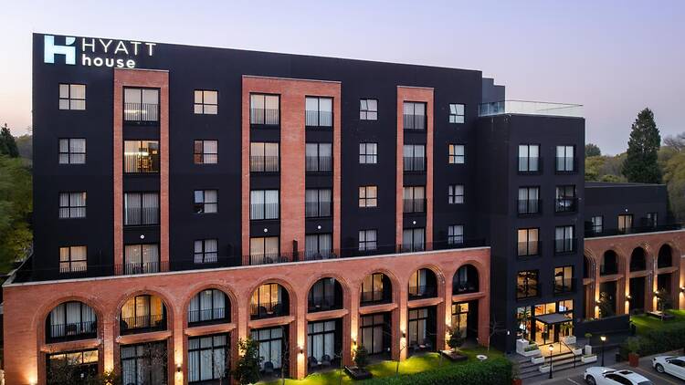 The Hyatt House Johannesburg becomes home to the Travel Through Art exhibition from 11 October. The Hyatt House Johannesburg becomes home to the Travel Through Art exhibition from 11 October.