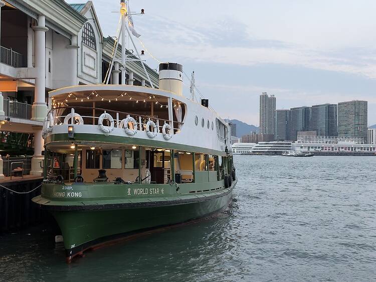 半島黃昏雞尾酒維港遊