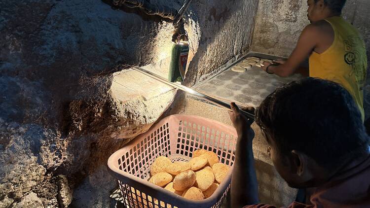 Making of Poee – Breadmaking Experience