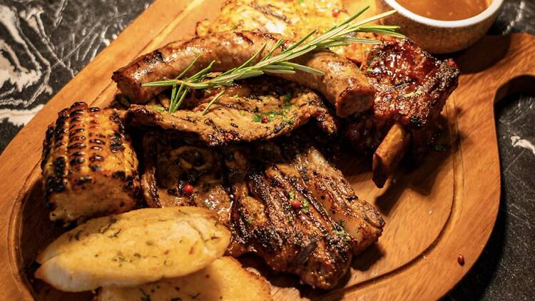 If you thought amapiano was Mzansi's only export, think again because the braai has landed in Dubai! If you thought amapiano was Mzansi's only export, think again because the braai has landed in Dubai!