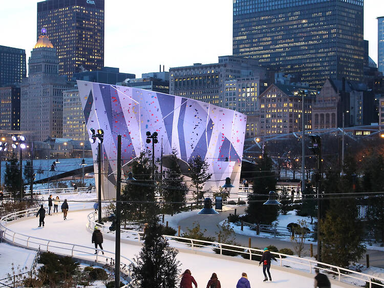 The best ice skating rinks in Chicago The best ice skating rinks in Chicago