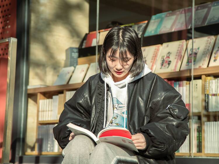 12月31日までに「最後の一冊」を選ぶ。 12月31日までに「最後の一冊」を選ぶ。