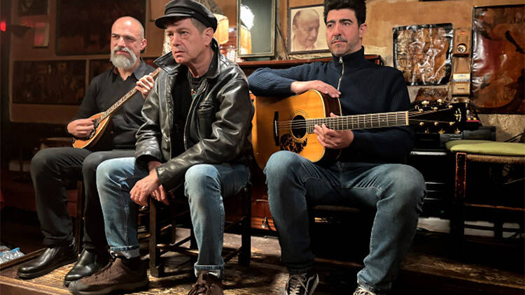 Santiago Auserón amb Theodoros Karellas i Vaggelis Tzeretas Santiago Auserón amb Theodoros Karellas i Vaggelis Tzeretas