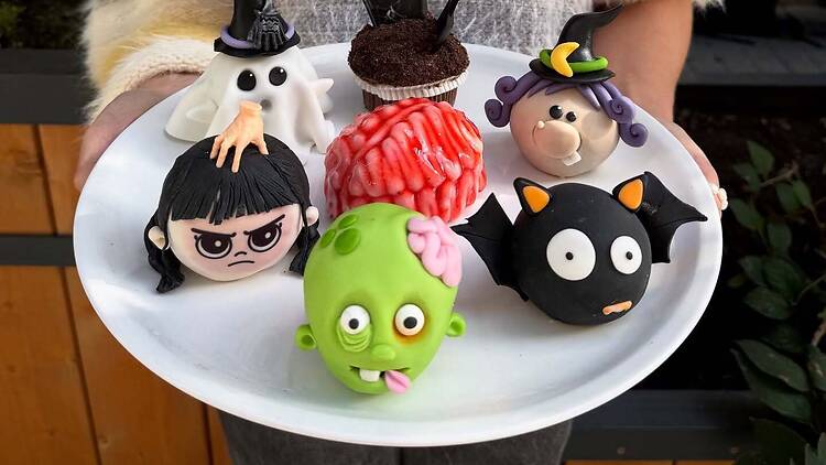 Sweet shivers: Halloween treat hunt at SUGAR!