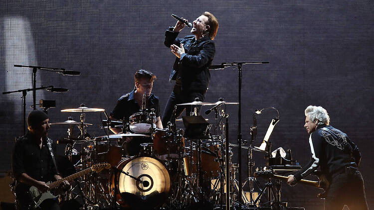 u2 performing on stage