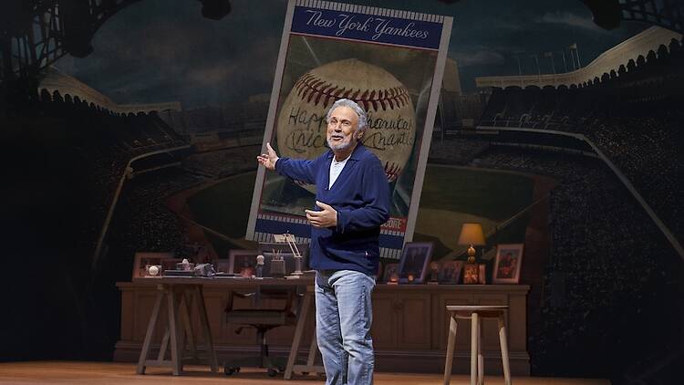 Billy Crystal in 860 