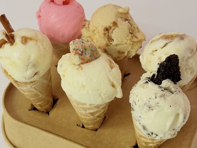 Amos Gelato, Magalieskruin