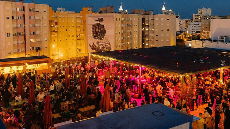 IDB Rooftop by Mīrārī