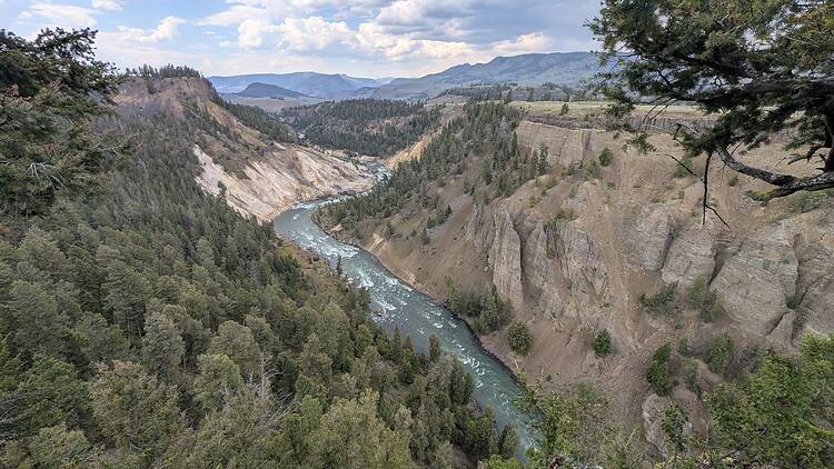Yellowstone gorge Yellowstone gorge