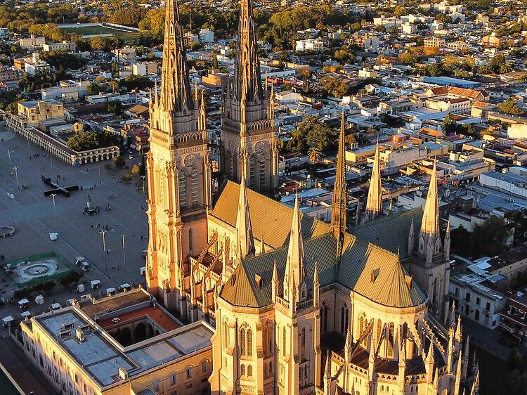 Miércoles 11 de noviembre: qué hacer en Luján, entre la basílica y los sabores locales Miércoles 11 de noviembre: qué hacer en Luján, entre la basílica y los sabores locales