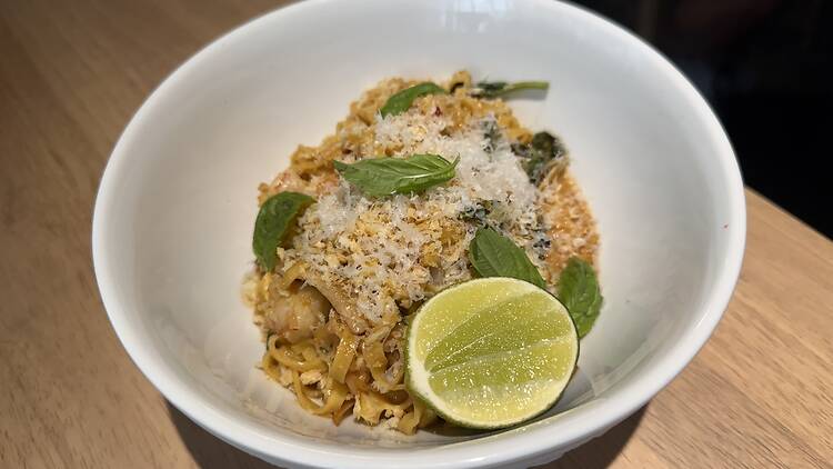 Chili prawn noodles at Anako