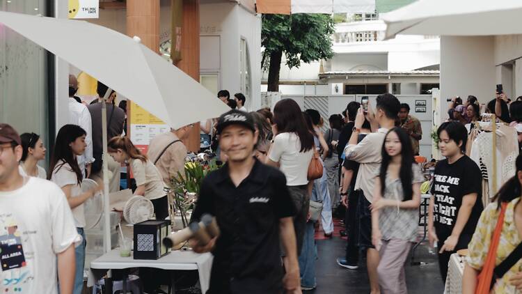 Stray from your usual café and follow Think Fest through Ari’s sois Stray from your usual café and follow Think Fest through Ari’s sois