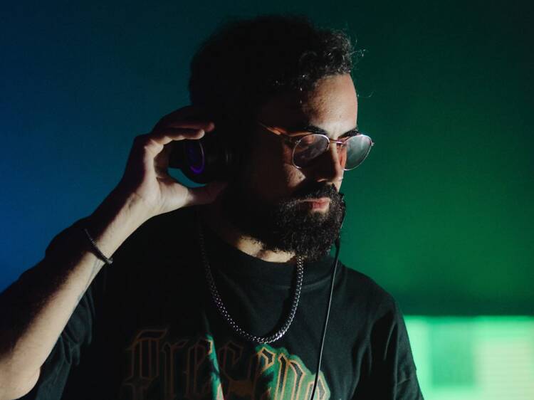 Catch Henry Saiz at Café del Mar Catch Henry Saiz at Café del Mar
