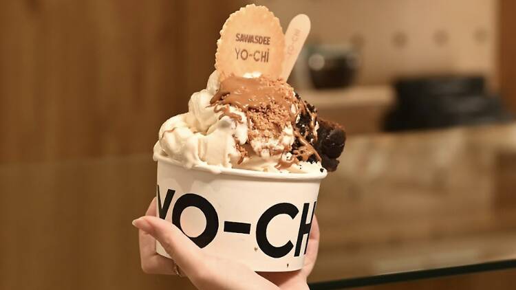 Build your own frozen yoghurt fix at Yo-Chi