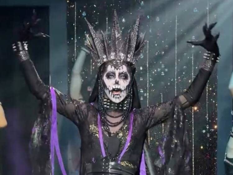 Watch the dead divas come alive at Ram Show Bar