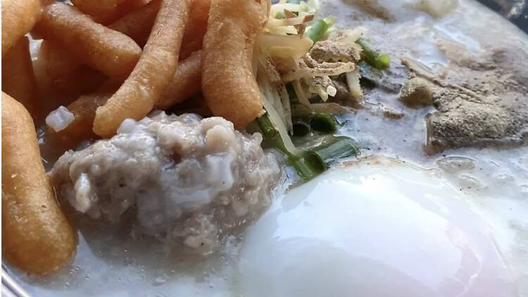 Start with pork congee at Jok Sam Yan