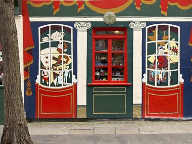 30 Best Christmas Shops in London | Find The Perfect Christmas Gift