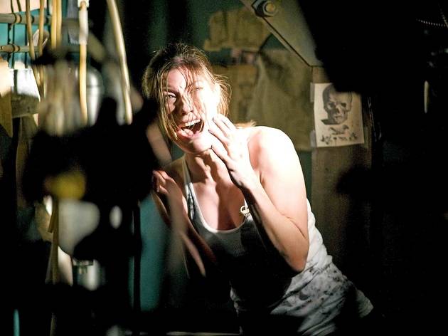 Quarantine 2008, directed by John Erick Dowdle | Film review