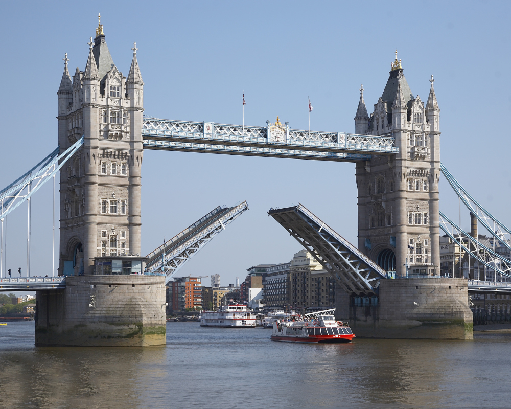 Behind the Scenes Tours at Tower Bridge | Things to do in London