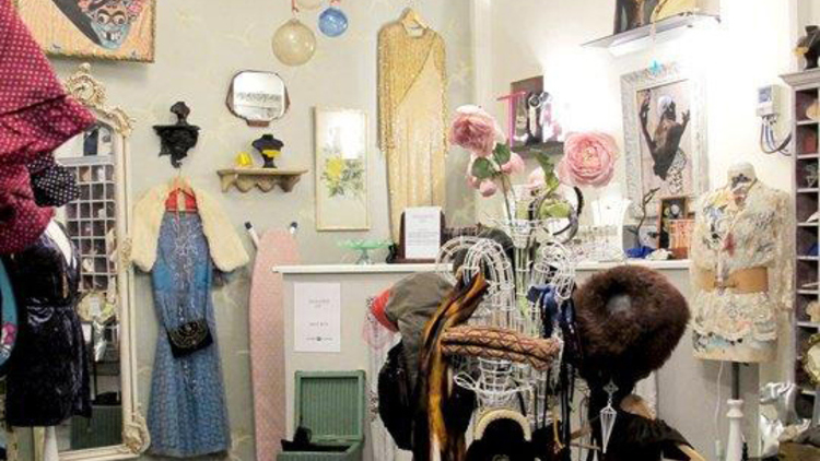 Saloon_shopping_press2012_001.jpg