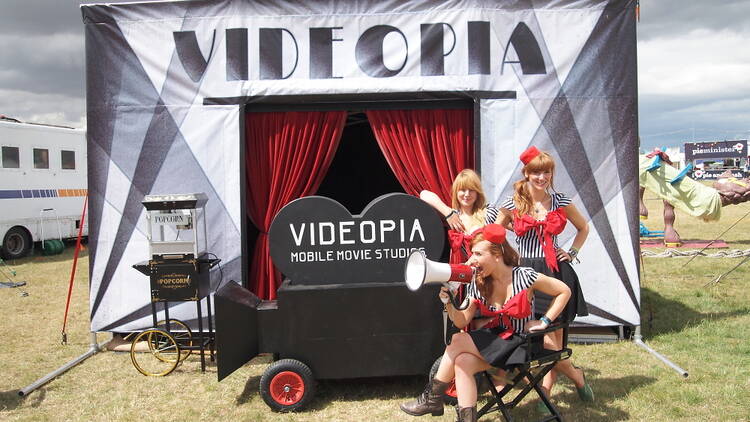 Videopia setup 2010.JPG