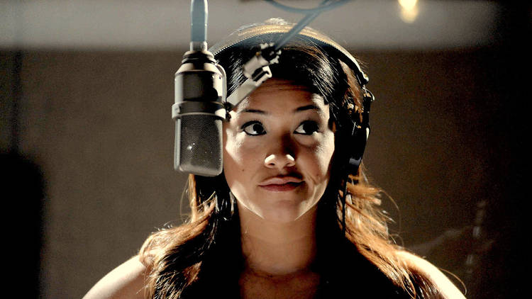 2FillyBrown_filmstill4_GinaRodriquez_byJohnCastillo.jpg