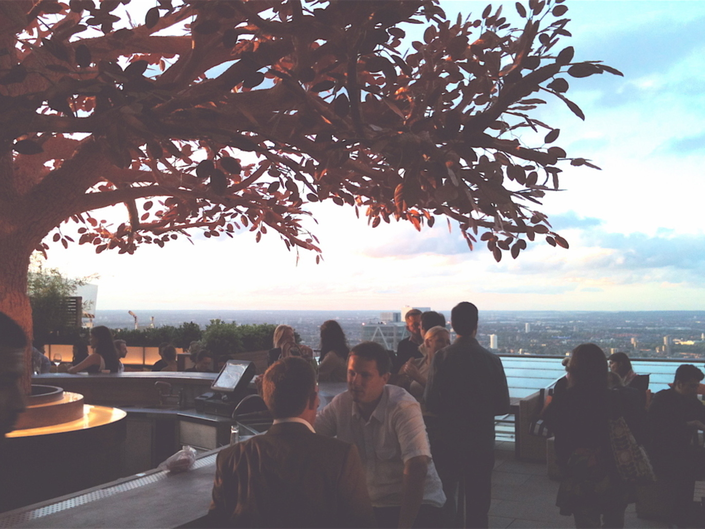 31 Best Rooftop Bars in London For Booze With Views