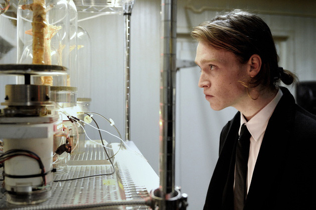 Antiviral 2013, directed by Brandon Cronenberg | Film review