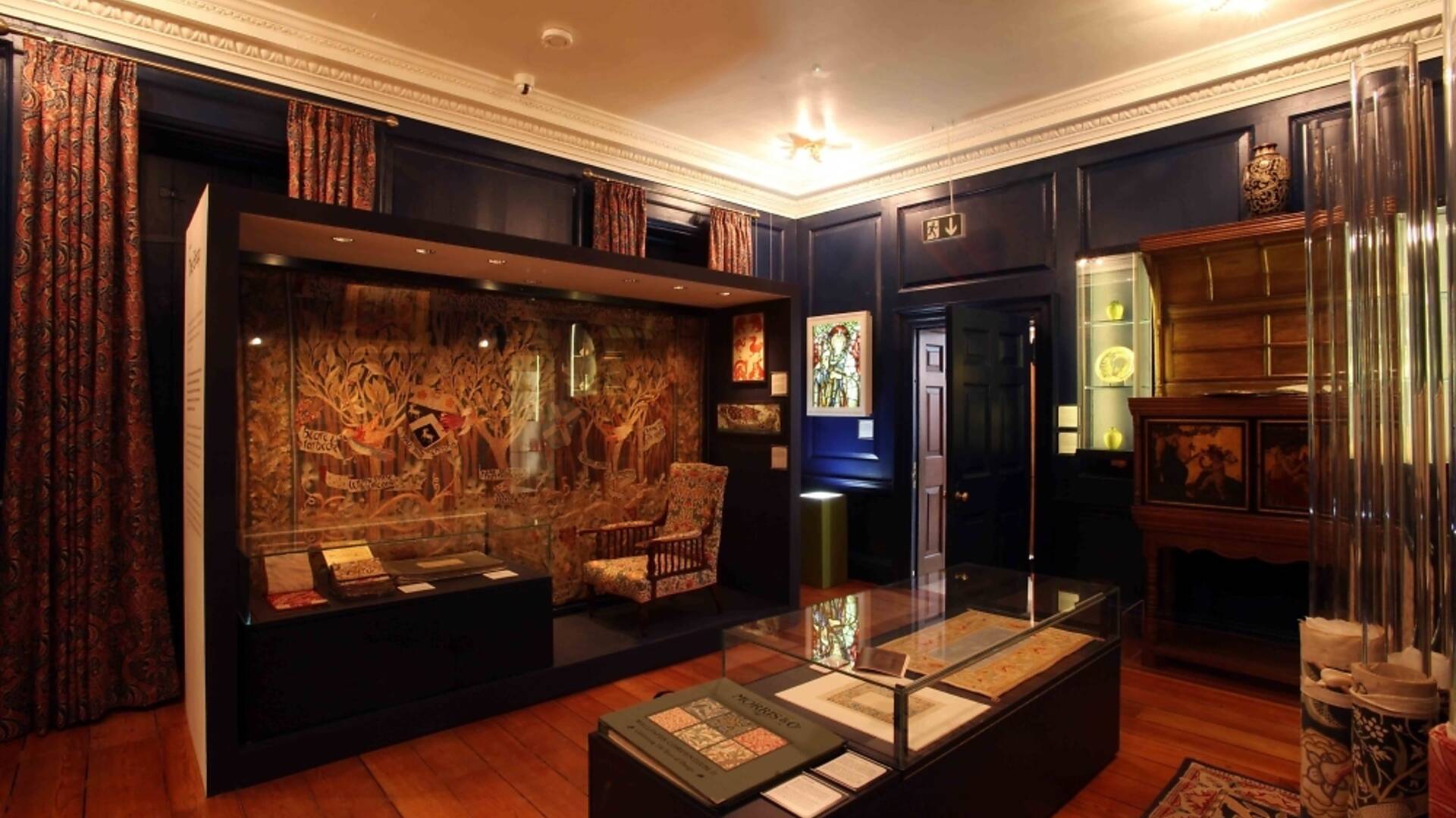 "Paradiso Boutique Suites Bangkok"