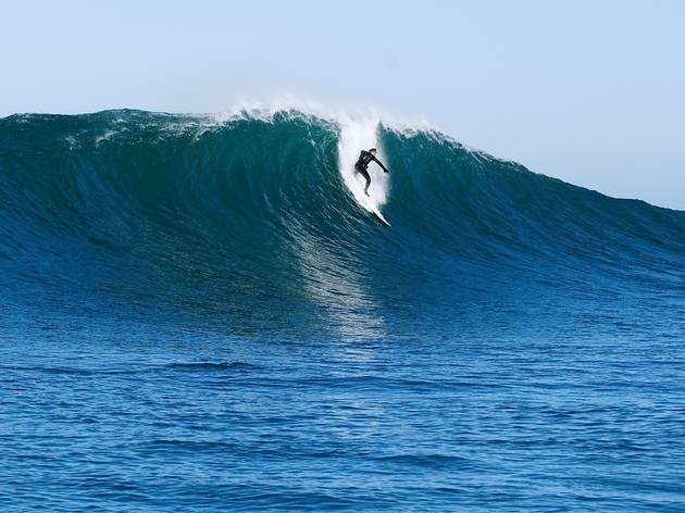 Gabe Davies surfing at 'Ail.jpg Gabe Davies surfing at 'Ail.jpg