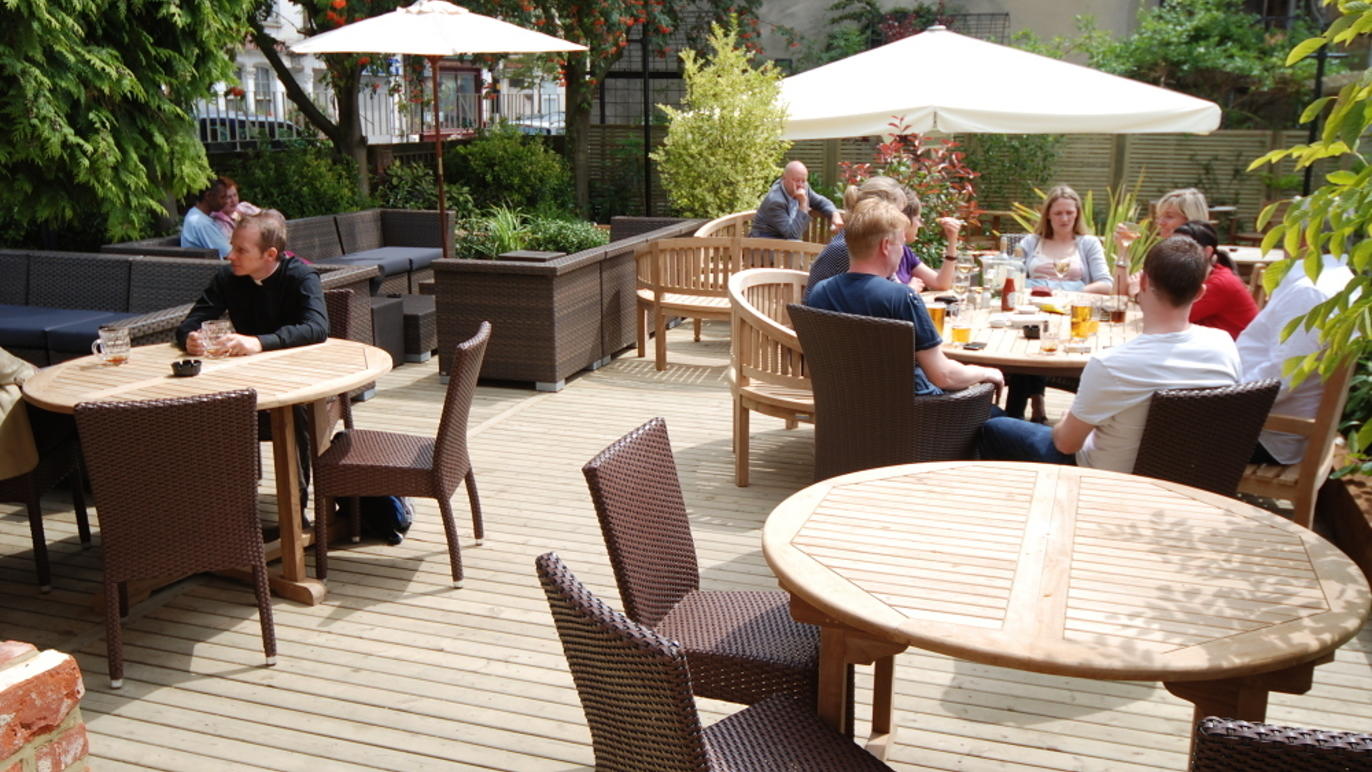 The Crabtree Bars and pubs in Fulham, London