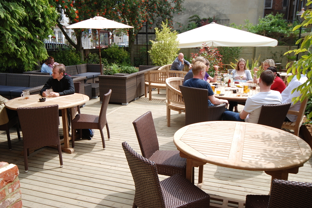 30 Best Beer Gardens In London Pubs Now Taking Bookings