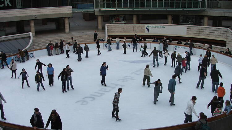 AT_broadgateicerink_2009press.JPG