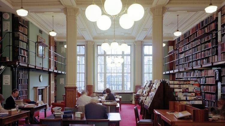 Venue_londonlibrary_readingroom_2010press_CREDIT_Paul Raftery.jpg