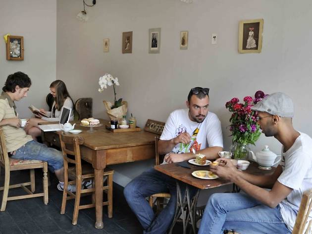 mouse and de lotz, dalston mouse and de lotz, dalston