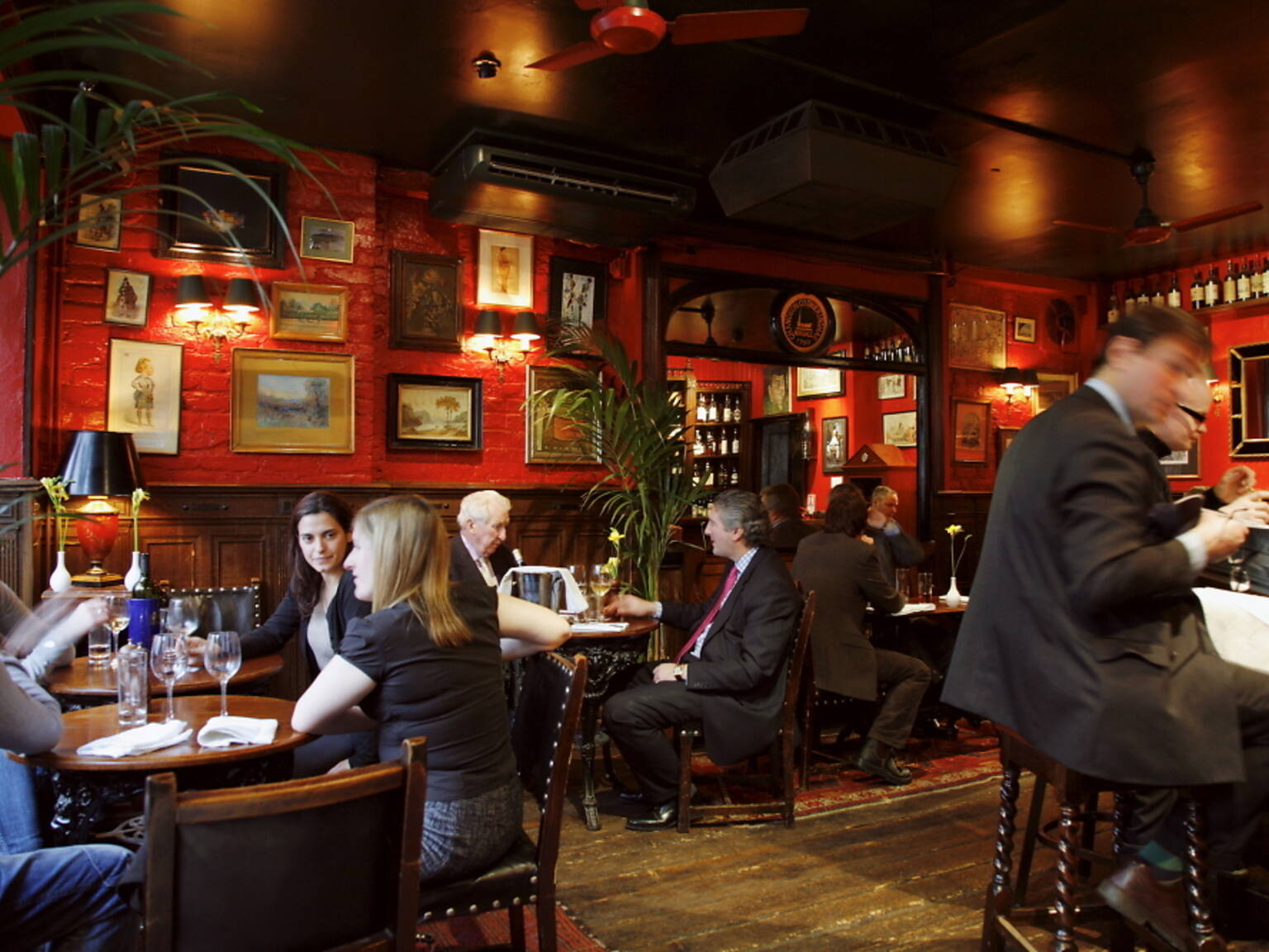10 awesome bars in Victoria Time Out London