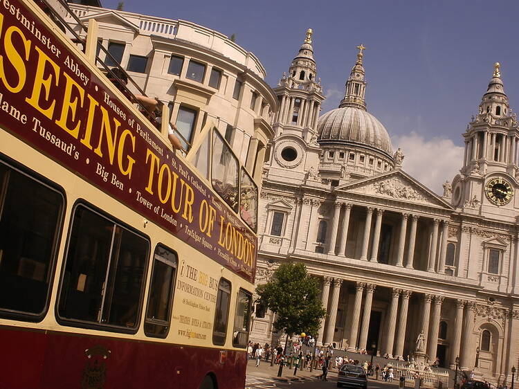 AT_SightseeingTour_St Pauls_CREDIT_BrittaJaschinski.jpg