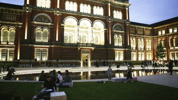 V&A Museum_CREDIT_V&A Images_Photograph by Maja Kardum.jpg